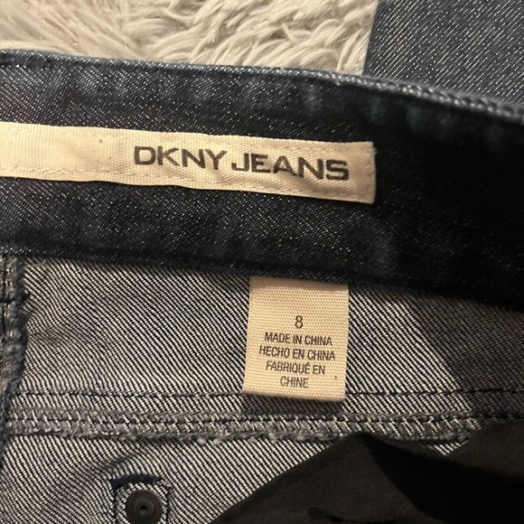 Bundle of DKNY Women's Dark Wash Jeans - Picture 6 of 9